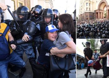 VIDEO+FOTO/ Putin me dorë të hekurt, mbi 1,000 persona u arrestuan në protestën më të mëdha kundër presidentit