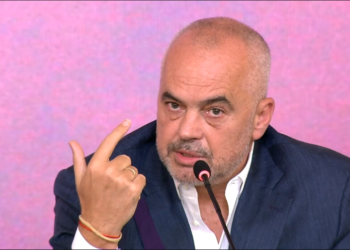 Paralajmërimi i Ramës: Deputetët dhe kryebashkiakët socialistë që s’kapin ritmin, përjashtohen