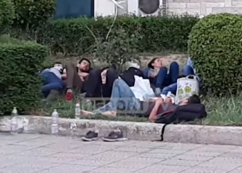 Pranga trafikantit të klandestinëve, pas kontrollit policia zbulon 6 sirianët