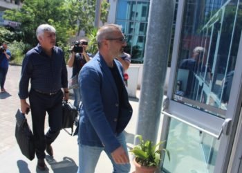 Saimir Tahiri shkon me avokatin te Krimet e Rënda, seanca e radhës pasi gjyqi iu shty 3 herë