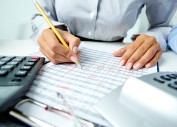 Tatimet i bëjnë thirrje profesionistëve të lirë të regjistrohen në TVSH