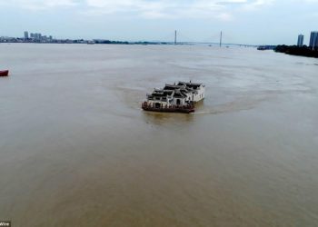FOTO/ E pabesueshme por e vërtetë, tempulli 700-vjeçar u ka rezistuar përmbytjeve të panumërta