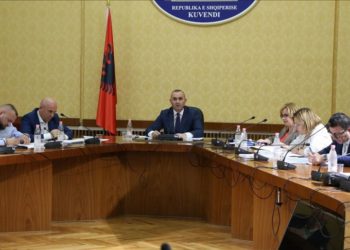 Komisioni/ Ekspertë të huaj për hetimin e Metës