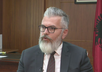 Konstituohet Këshilli Bashkiak i Tiranës, Toni Gogu zgjidhet kryetar