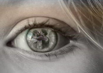 Dyshoni se partneri ju tradhton? Këto janë 5 shenjat që mund ta kuptoni