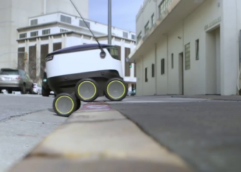 Këto janë profesionet që rrezikohen nga zëvendësimi me robotë