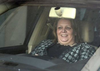 Prokurorja speciale e Maqedonisë së Veriut shoqërohet në Polici (video)