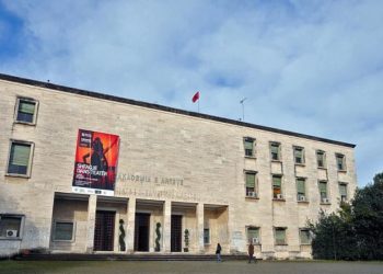 Konkurset e pranimit në Universitetin e Arteve, nisin regjistrimet