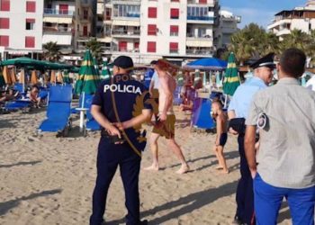 Lirohen 2 mijë m2 plazh në Durrës dhe Vlorë, procedohen 12 pronarë subjektesh