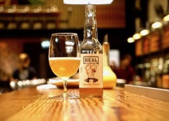 Pija Kombucha po ‘çmend’ amerikanët, miliona dollarë shitje në SHBA
