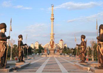 Shteti më i izoluar në botë/ Nëse mendoni për Korenë e Veriut gaboni, çfarë dini për Turkmenistanin?