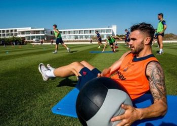 Levante po e trajton shumë keq Armando Sadikun