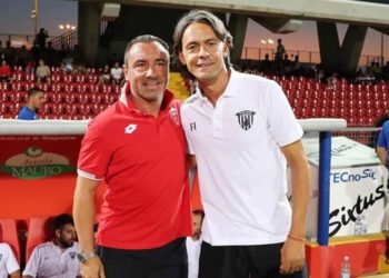 Berlusconi eliminon ish-lojtarin që i dha Champions