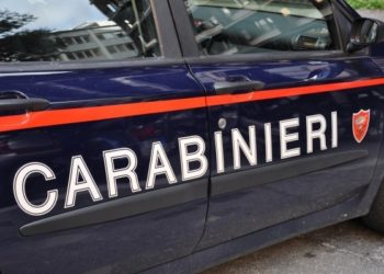 Plas grushti se kush do të ulet në lisharëse, shqiptarja zihet me një burrë dhe….