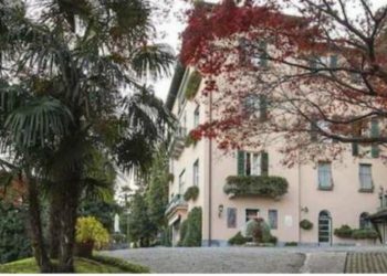 Stilistja e famshme/ Donatella Versace blen vilën Mondadori për 5 milionë euro