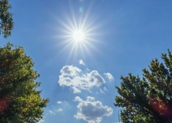 Moti/ Temperatura të larta, por pasditeve do ketë edhe reshje shiu
