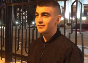 Kush është 26-vjeçari që bëri sherr për parkimin me djemtë e Spartak Brahos dhe i kërcënoi me armë