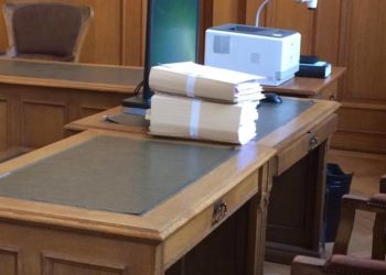 Dekriminalizimi/ Analistët: Zgjatja e afateve nuk zgjidh problemin e verifikimit të kandidatëve