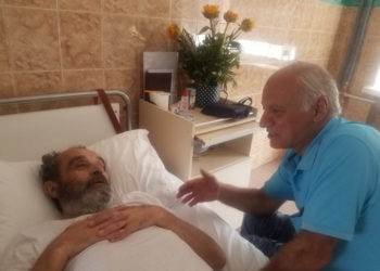 Akademiku Moikom Zeqo në gjendje kritike për jetën, vuan nga një sëmundje e rëndë