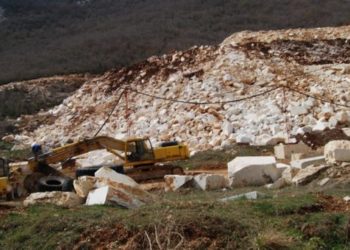 VIDEO/ Sherri për guroret e Tomorrit, përfundon me debate të ashpra