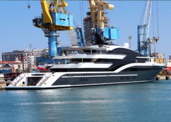 Turizëm/Shqipëria vetëm në gusht ankoron 264 jahte turistike në portin e Durrësit