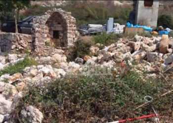 Zbulohen rrënojat e kishës 800-vjeçare pas shembjes së “Panormas” të Mihalit në Porto Palermo