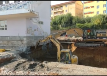 VIDEO/ Gjici dhe Dervishaj inpektojnë punimet e stadiumit “Zeqir Ymeri”: Inagurohet para afateve