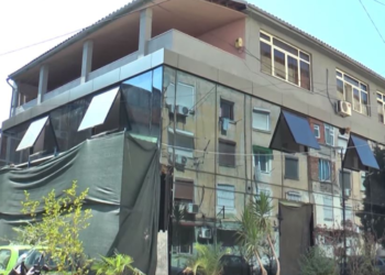 Vrasja e teknikut të kondicionerit/ Familja Kusi nën hetim për ‘pastrim parash’, një pjesë e vilës pa leje