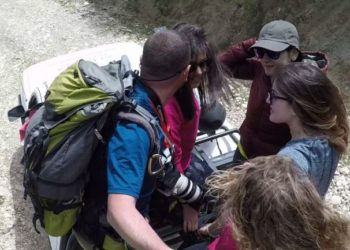 Humbën mes pyjesh në Borsh, Policia ndihmon 6 turistë gjermanë