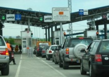 Pranga shoferit shqiptar në Serbi, policia i gjen fëmijën në bagazh