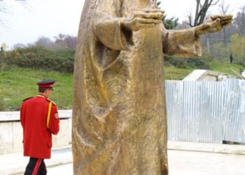 Ekskluzive/ Pse i kemi kaq inat monumentet?!