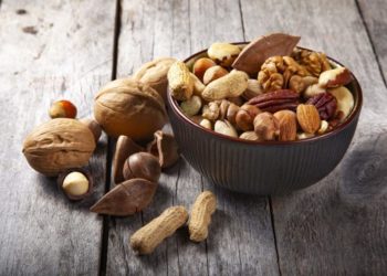 “Po të martohesha në Tuz, do të isha duke mjelë lopët”, komenti i Emina Cunmulajt për ndjekësin