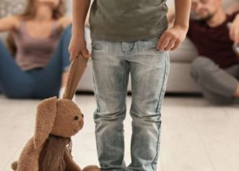 Kujdes me alkoolin dhe duhanin, ndikon negativisht në mirëqenien e fëmijëve