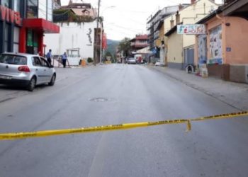 18 plumba tronditën kryeqytetin/ Qëllohet një person sapo del nga berberi, banorët të tmerruar