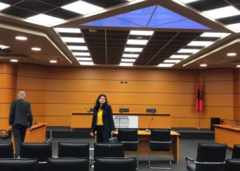 Kaloi Vettingun/ Komisioneri Publik ankimon vendimin për kandidaten e SPAK: Të dhëna kontradiktore