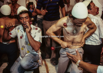 FOTO të rralla nga një sekt i frikshëm mysliman në Shqipëri, pas periudhës komuniste