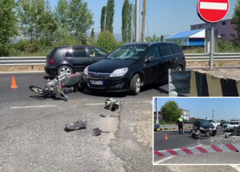 Aksident në Shkodër, plagoset drejtuesi i motorit