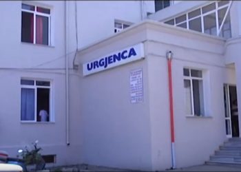 Hidhet nga pallati, humb jetën 47-vjeçarja në Lushnje