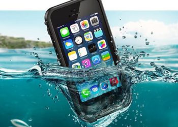 Ju ka rënë në ujë? Ja si ta ktheni në “jetë” telefonin tuaj