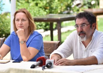 Çuçi paralajmëron bizneset për zaptimin e plazheve dhe muzikën: Asnjë tolerim për ata që shkelin ligjin