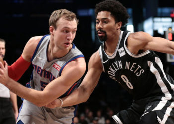 Miliarderi Xhozef Tsai blen skuadrën e Bruklin Nets për 2.11 miliardë $, rekord në botën sportive