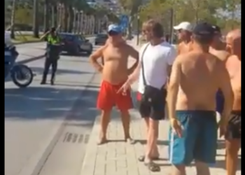 VIDEO/ Aksident në Lungomare, makina përplas 7-vjeçarin