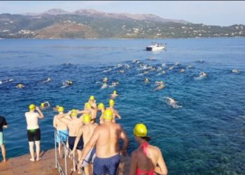 Video/ Nga Butrinti në Korfuz, pamjet e mrekullueshme të garës së notit