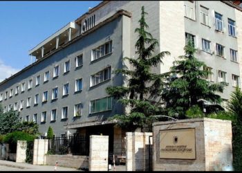 Posta Shqiptare i përgjigjet Prokurorisë për Kajmakun: Dërgesa u krye brenda 72 orëve