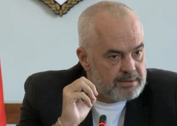 Rama i prerë me prefektin e Durrësit: U mora unë me stadiumin mbrëmë, nuk dua që të përsëritet