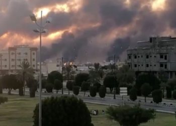 Irani kërcënon SHBA-të pasi bombardoi rafineritë e naftës: Jemi gati për luftë totale