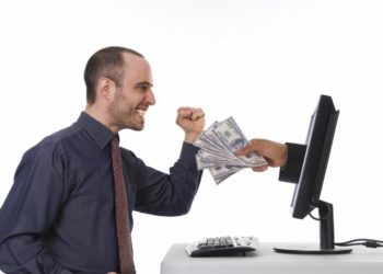 Disa ‘truke’ se si ta përdorni internetin për të bërë para