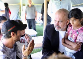 “Rikthejuni jetës normale, mos ua vini më veshin të dalëve nga mendja”