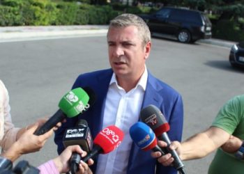 Gjiknuri i plotëson kushtin opozitës: Gati të largohem nga Komisioni i Reformës nëse opozita ulet në tryezë