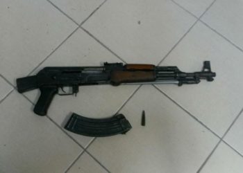 Vetëdorëzohet në polici 28-vjeçari, plagosi me kallashnikov një person në Korçë